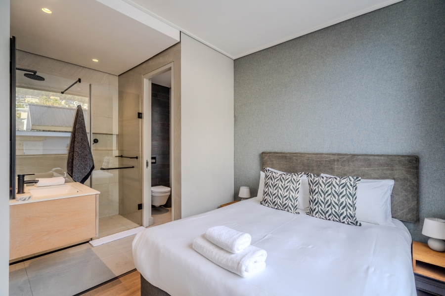 2 Bedroom Property for Sale in Green Point Western Cape